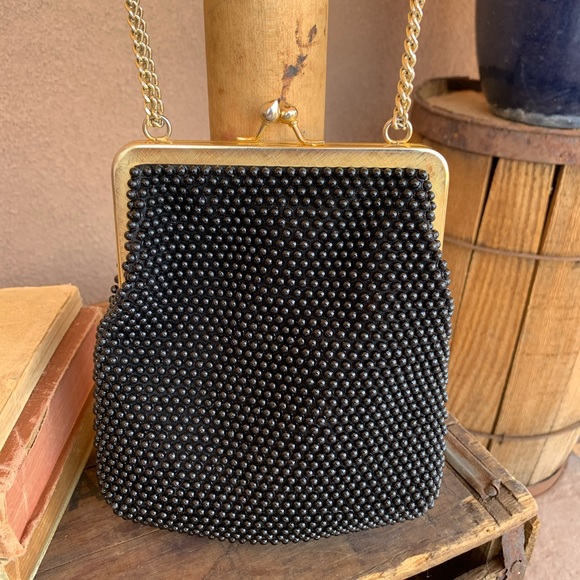 Walborg Handbags - Vintage Walborg Black Beaded Purse